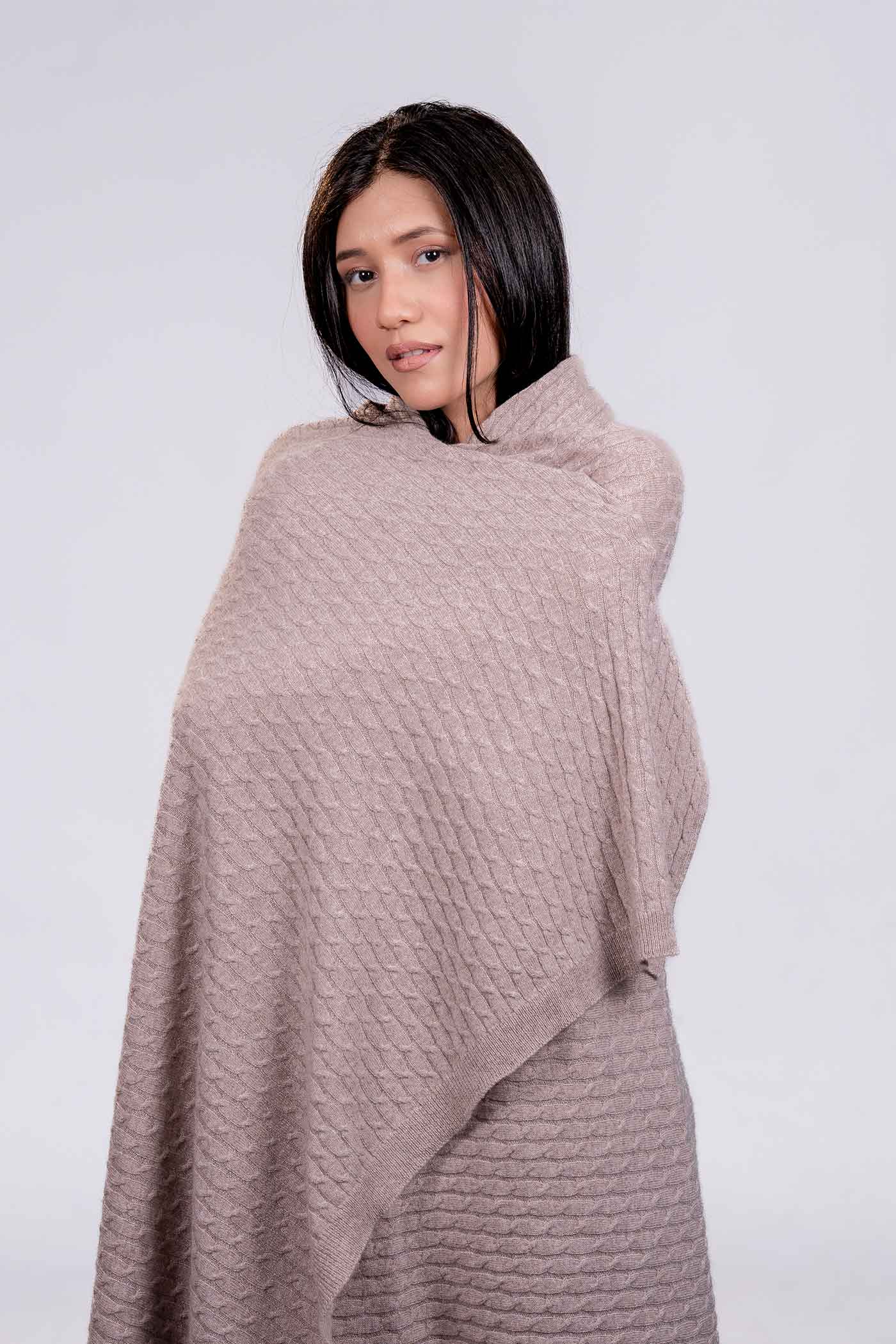The Loom and Peak Blanket
