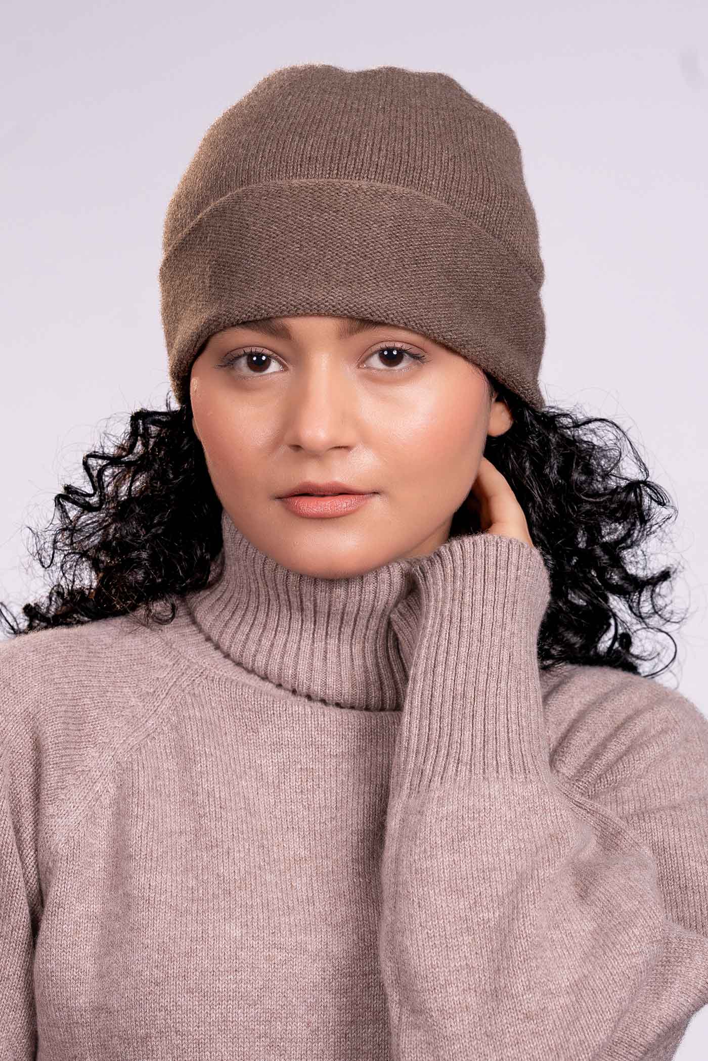 The Loom and Peak Cashmere Roll Hat