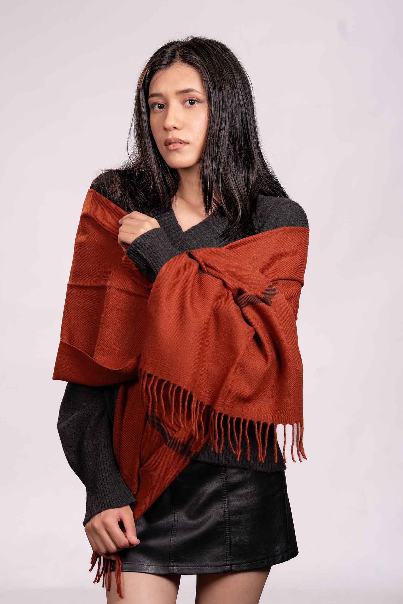 fine cashmere shwal iamge
