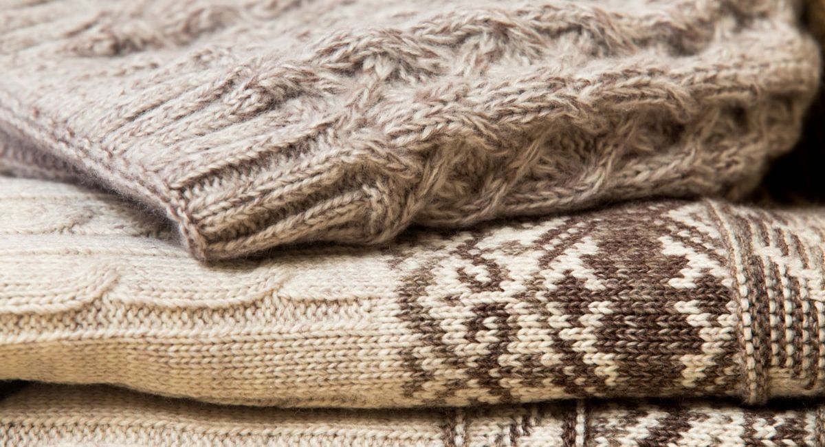 knited-clothes-stacked